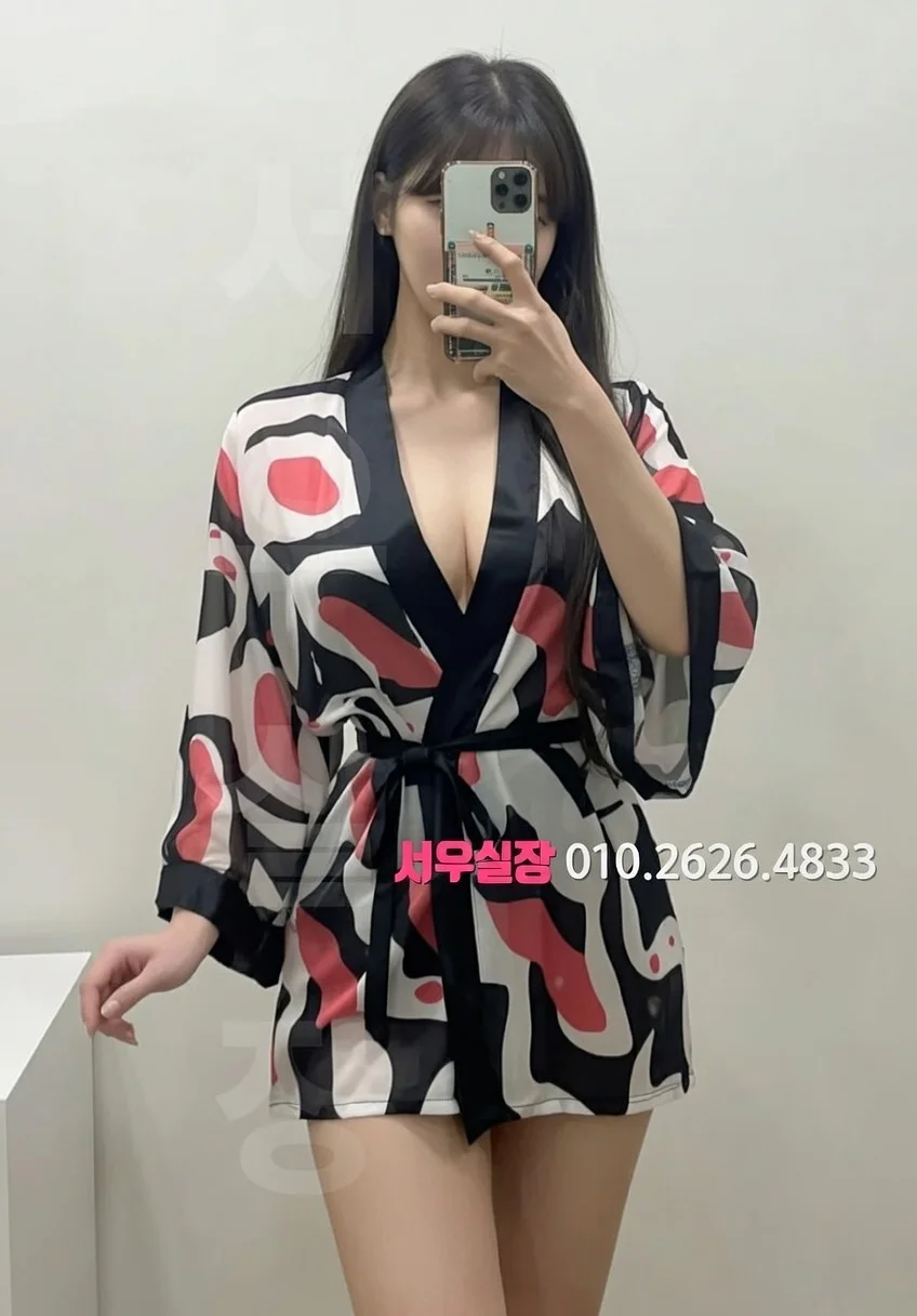 홍대 텐프로 프리미엄 라인업 40번 프로필