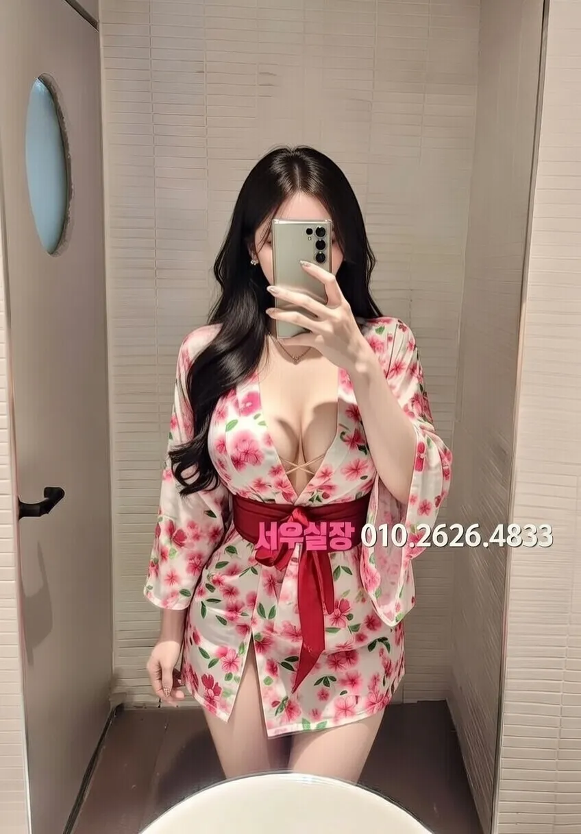 홍대 풀싸롱 프리미엄 라인업 19번 프로필