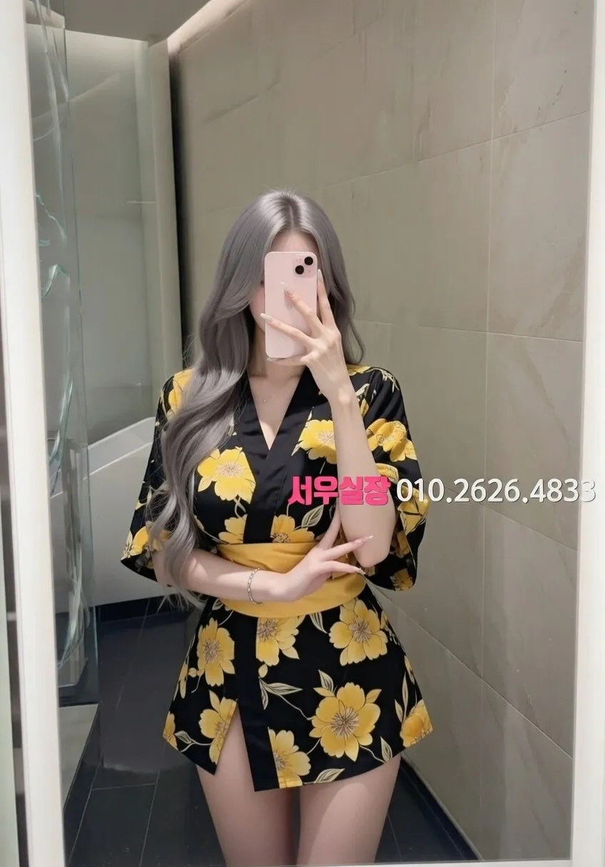 홍대 가라오케 프리미엄 라인업 5번 프로필