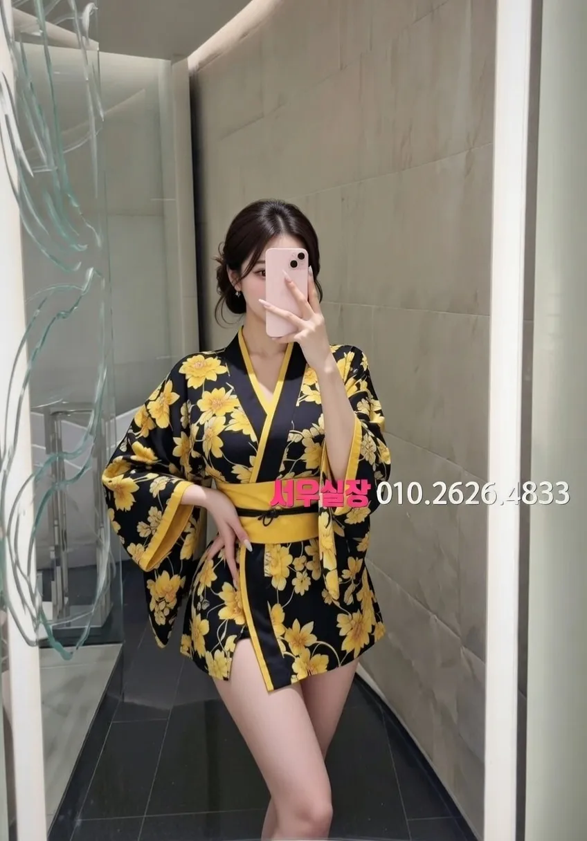 홍대 다국적노래방 프리미엄 라인업 38번 프로필