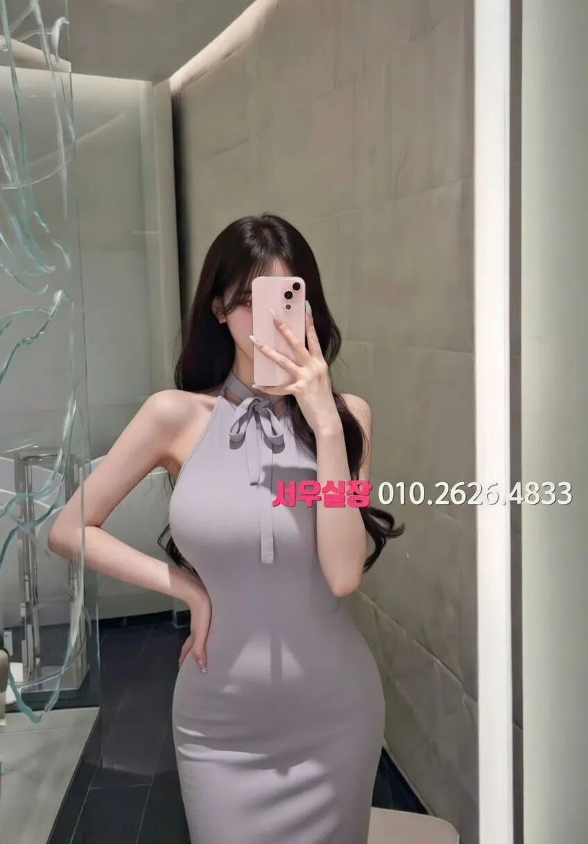 홍대 다국적노래방 프리미엄 라인업 8번 프로필