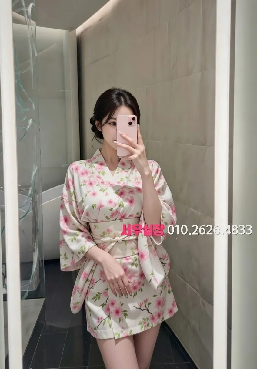 홍대 노래클럽 프리미엄 라인업 19번 프로필