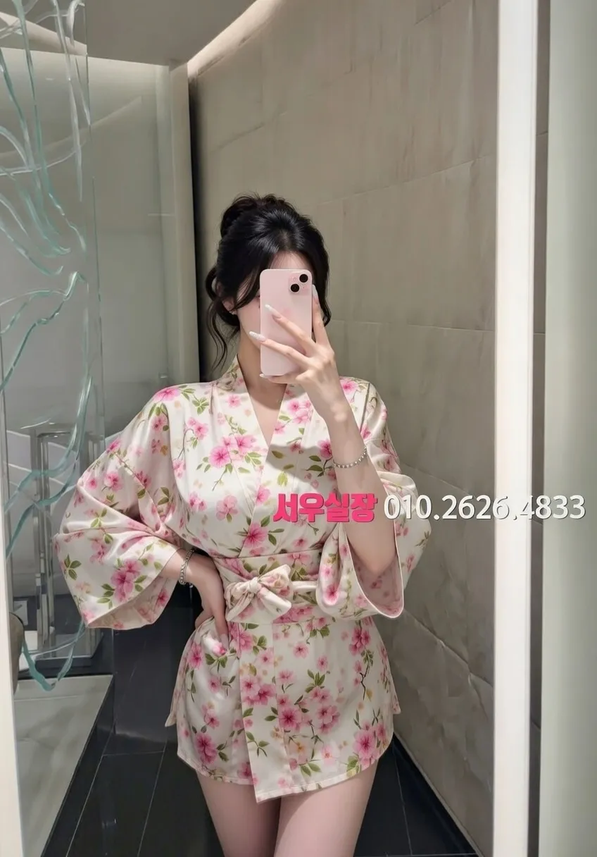 홍대 베트남노래방 프리미엄 라인업 33번 프로필