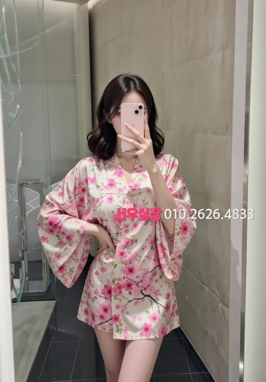 홍대 퍼블릭 프리미엄 라인업 7번 프로필