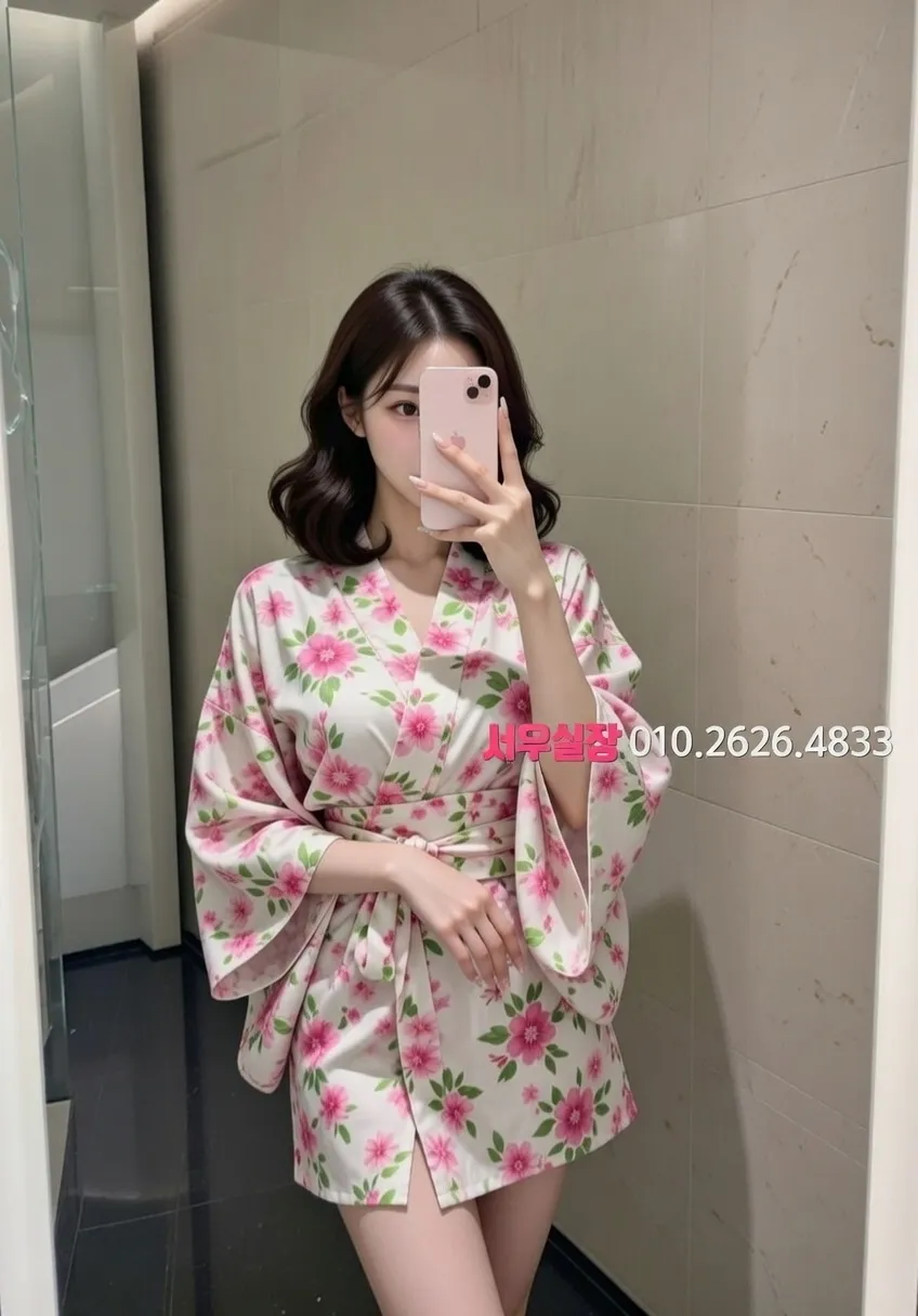 홍대 다국적노래방 프리미엄 라인업 9번 프로필